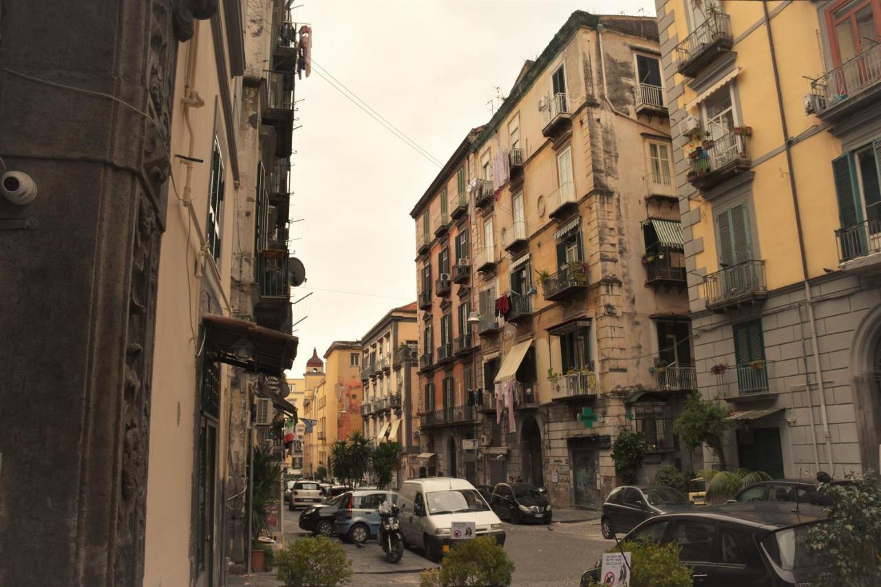 Varriale House Parking Free Small Car Neapel Exterior foto