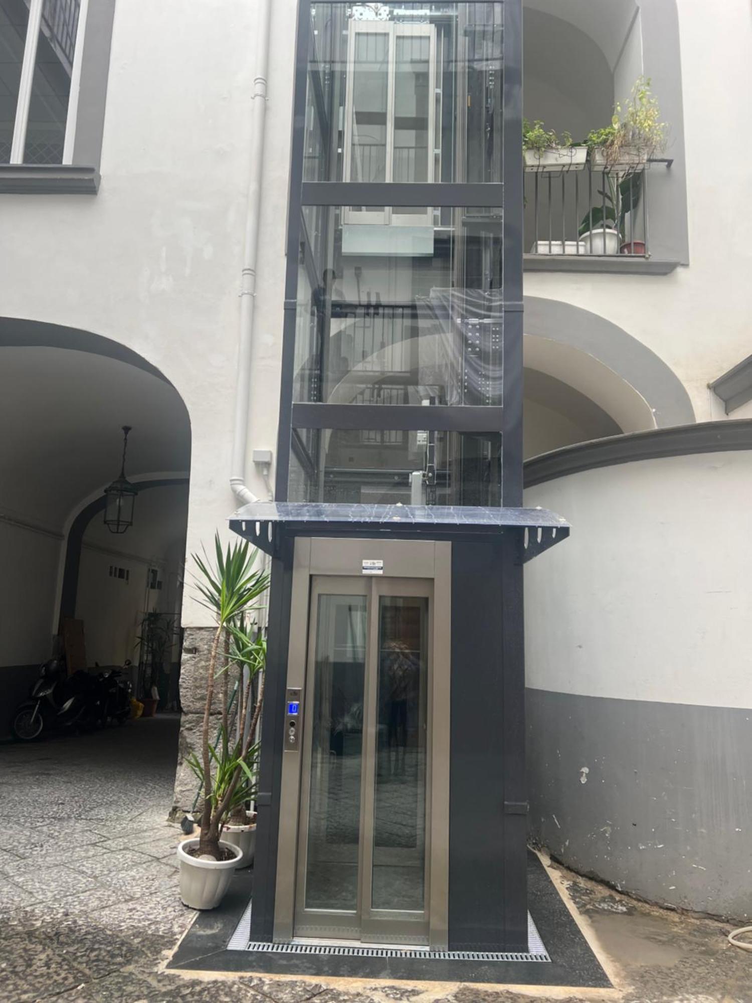 Varriale House Parking Free Small Car Neapel Exterior foto
