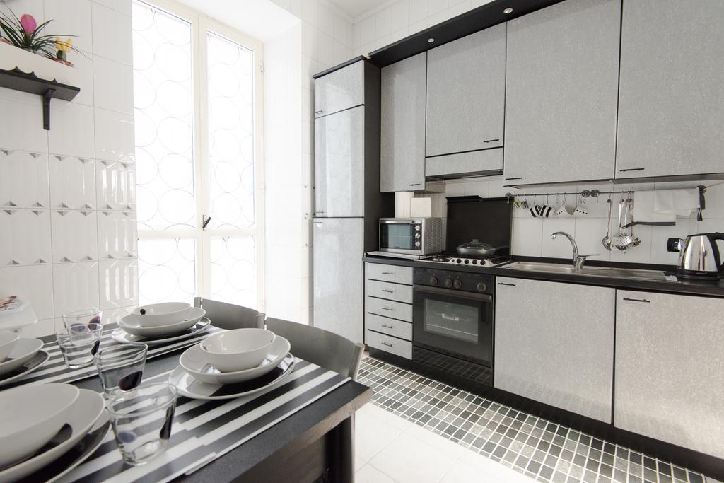 Varriale House Free Parking For Small Cars Only Neapel Exterior foto